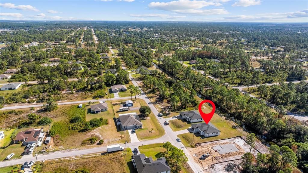 For Sale: $385,000 (4 beds, 3 baths, 1719 Square Feet)