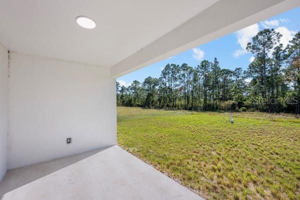 For Sale: $385,000 (4 beds, 3 baths, 1719 Square Feet)