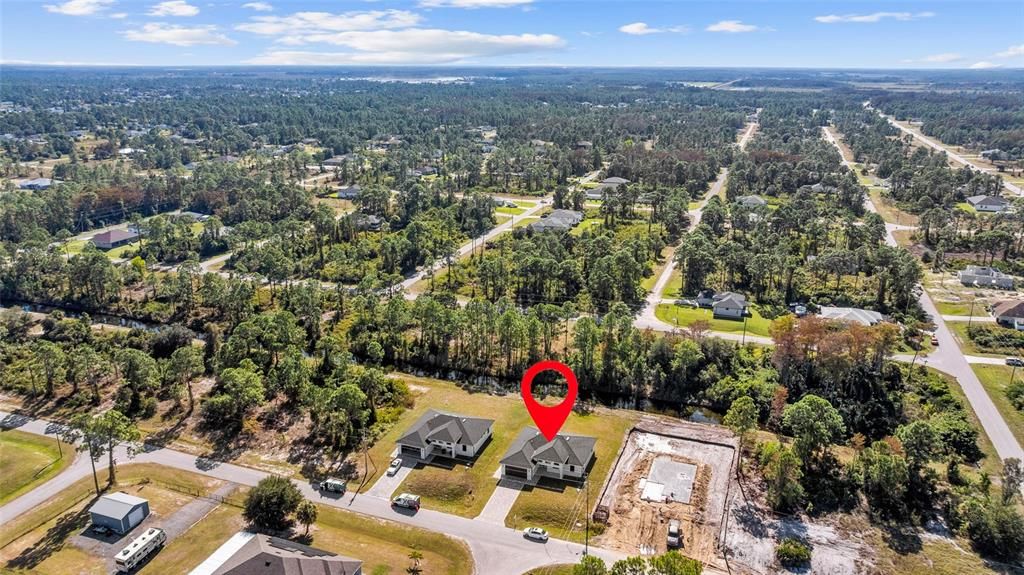 For Sale: $385,000 (4 beds, 3 baths, 1719 Square Feet)