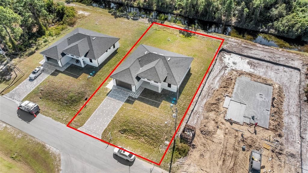 For Sale: $385,000 (4 beds, 3 baths, 1719 Square Feet)