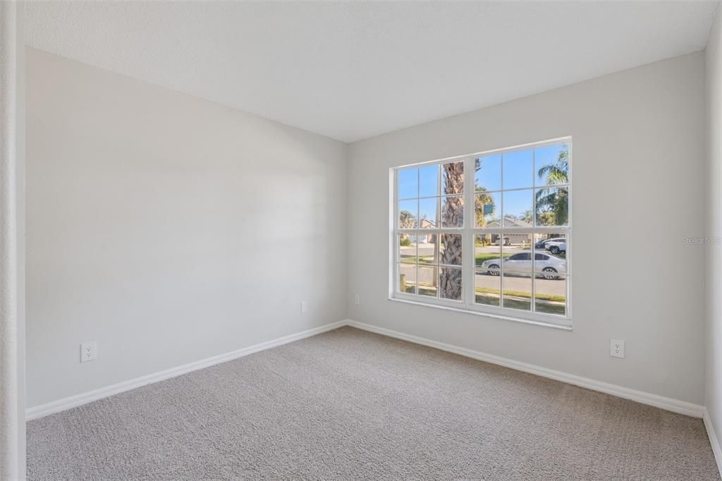 Activo con contrato: $425,000 (4 camas, 3 baños, 1760 Pies cuadrados)