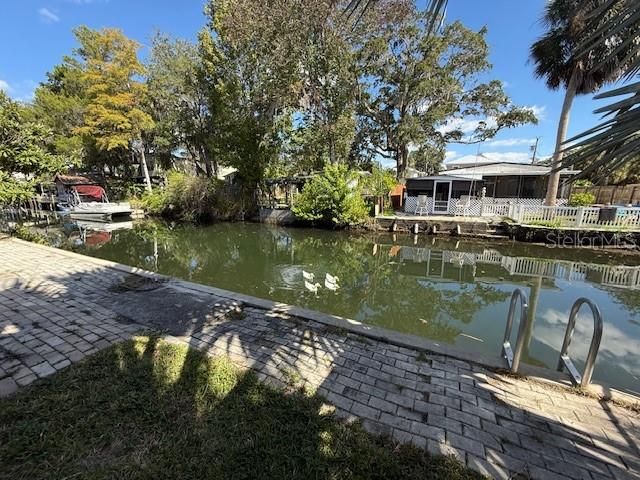 En Venta: $229,900 (1 camas, 1 baños, 784 Pies cuadrados)