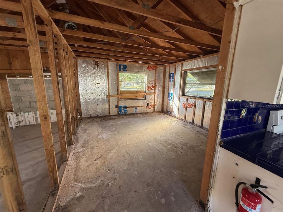 En Venta: $229,900 (1 camas, 1 baños, 784 Pies cuadrados)