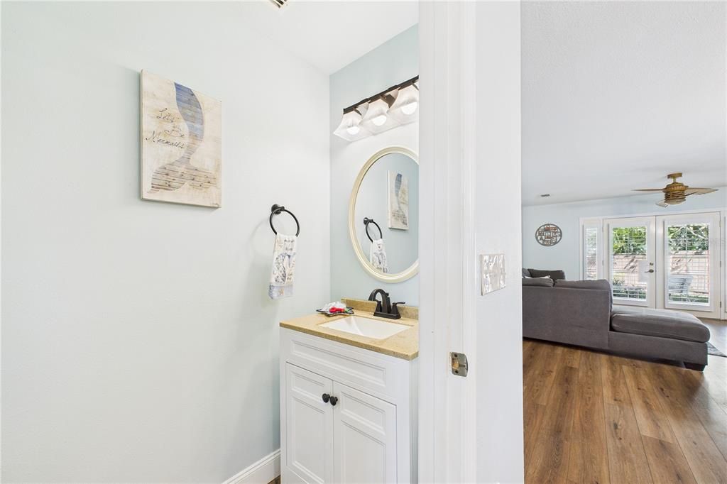 En Venta: $360,000 (2 camas, 2 baños, 1344 Pies cuadrados)