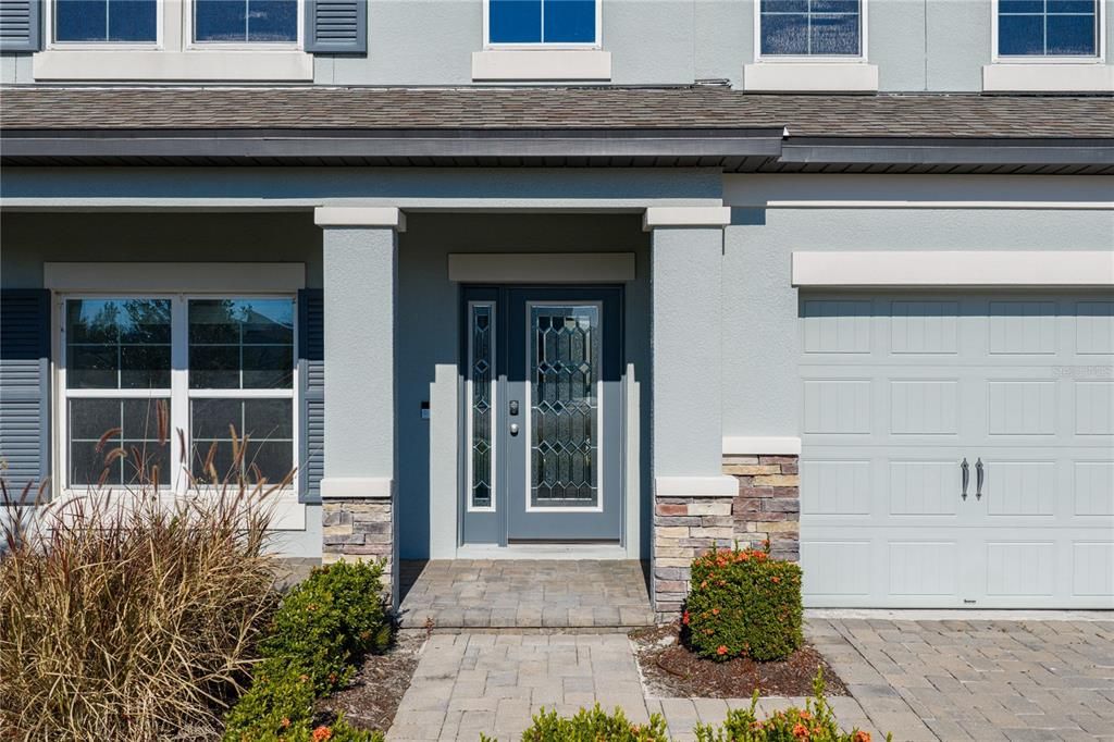 For Sale: $599,000 (5 beds, 3 baths, 3292 Square Feet)