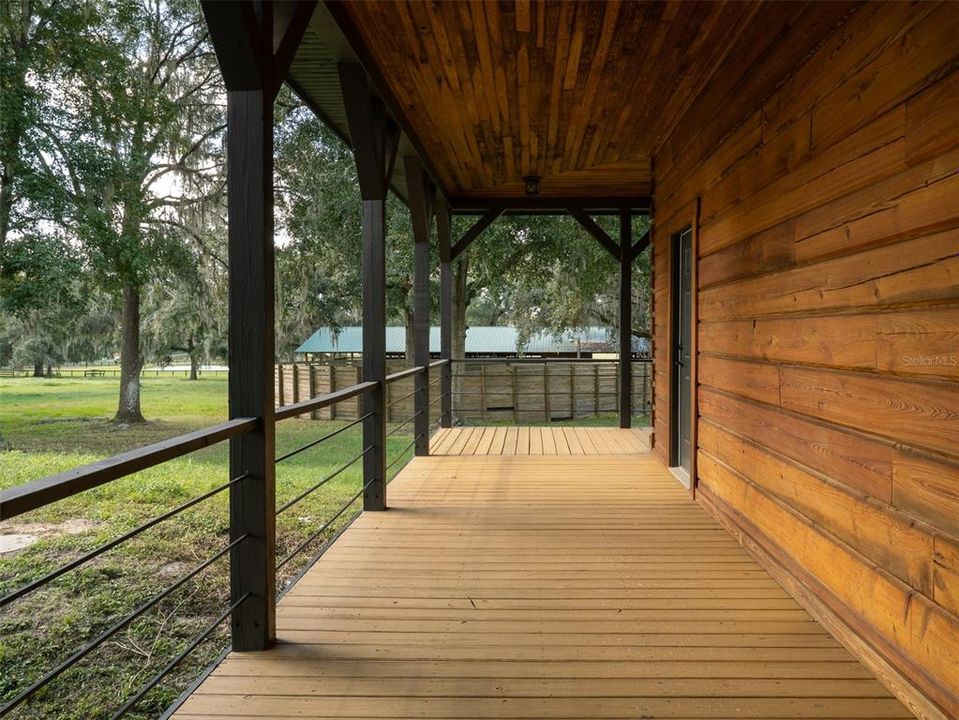 For Sale: $2,495,000 (3 beds, 3 baths, 2570 Square Feet)