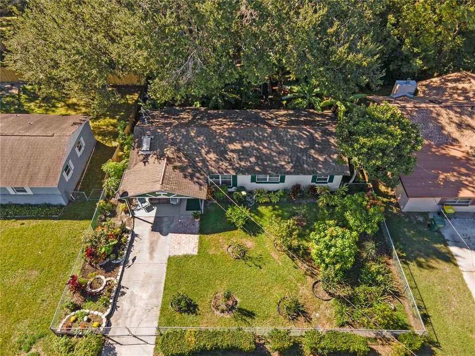 Activo con contrato: $160,000 (3 camas, 1 baños, 1098 Pies cuadrados)