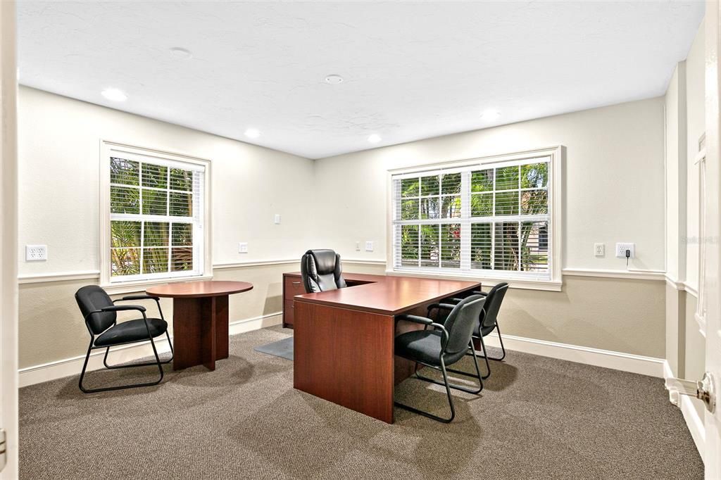 На продажу: $1,600,000 (0 спален, 0 ванн, 4324 Квадратных фут)