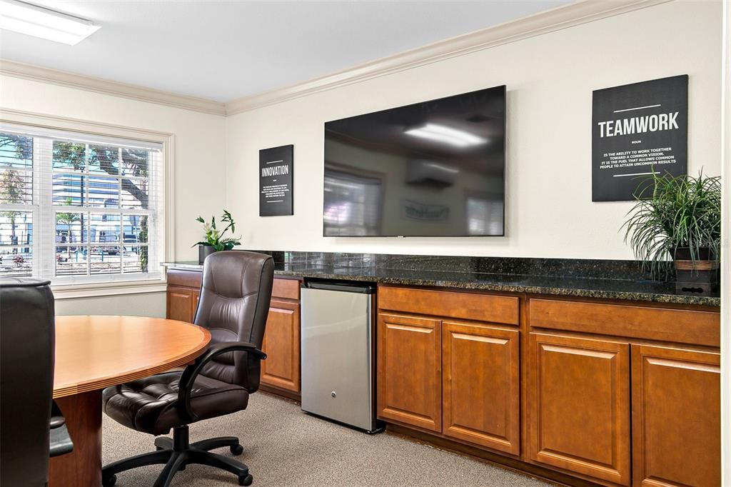 На продажу: $1,600,000 (0 спален, 0 ванн, 4324 Квадратных фут)