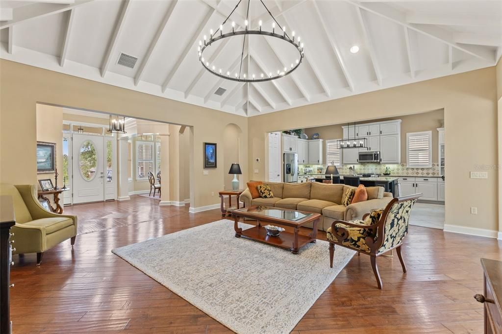 For Sale: $629,000 (3 beds, 3 baths, 2507 Square Feet)