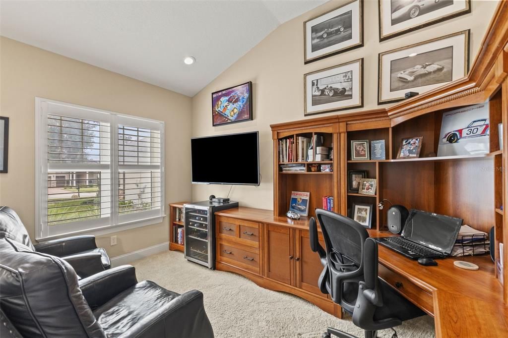 For Sale: $629,000 (3 beds, 3 baths, 2507 Square Feet)