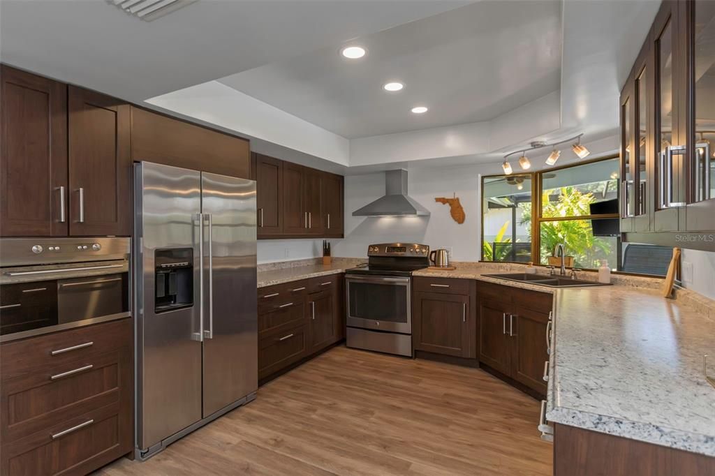 Active With Contract: $649,000 (3 beds, 2 baths, 2421 Square Feet)