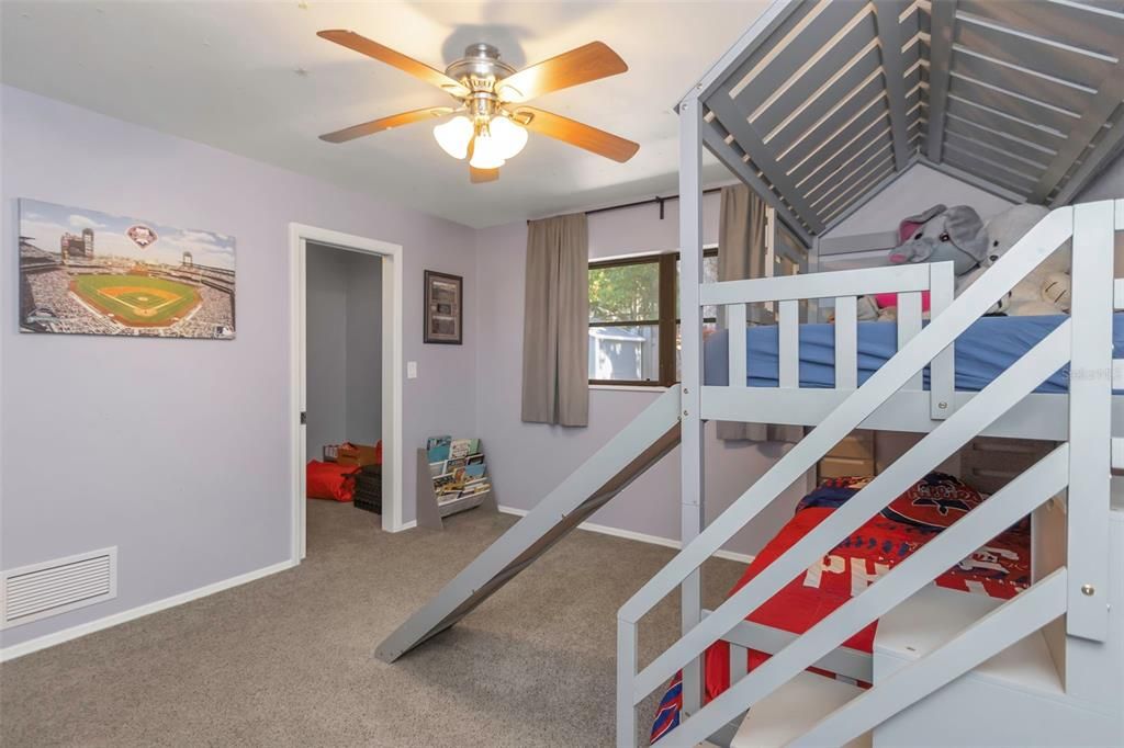 Active With Contract: $649,000 (3 beds, 2 baths, 2421 Square Feet)