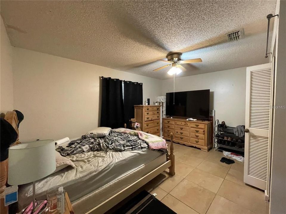 Active With Contract: $350,000 (4 beds, 0 baths, 2027 Square Feet)