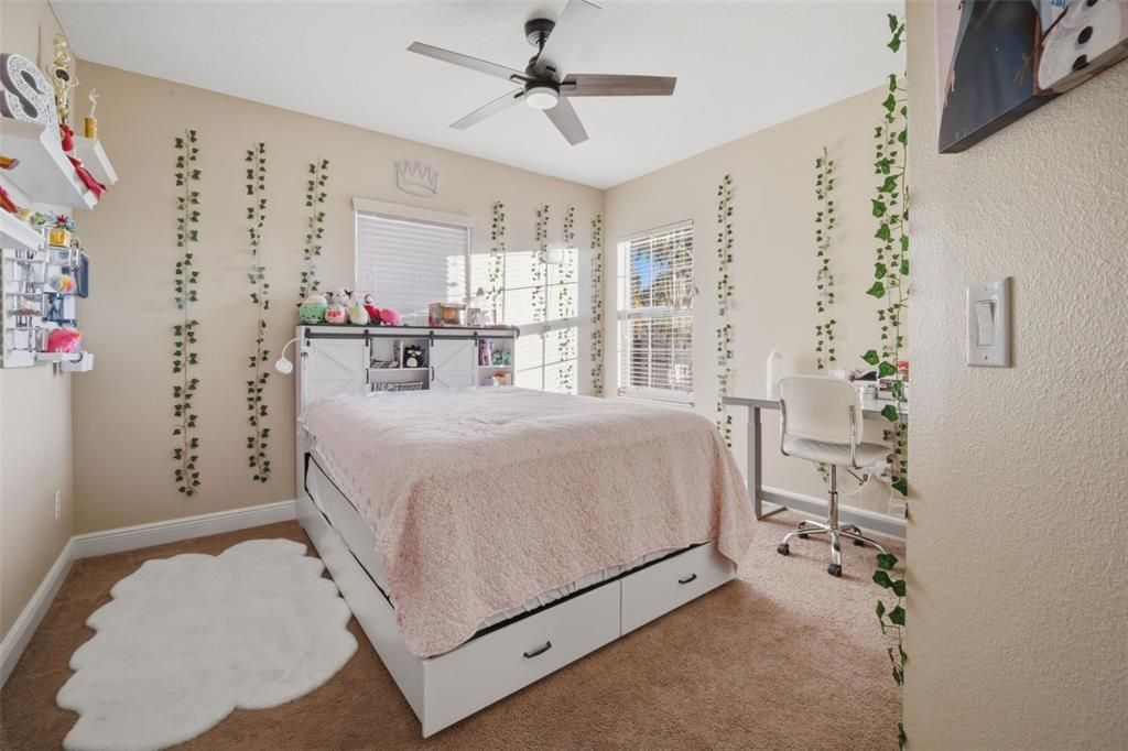 待售: $949,000 (5 贝兹, 4 浴室, 3707 平方英尺)