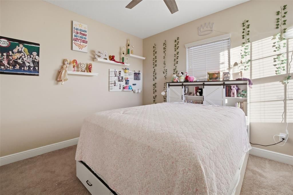 待售: $949,000 (5 贝兹, 4 浴室, 3707 平方英尺)