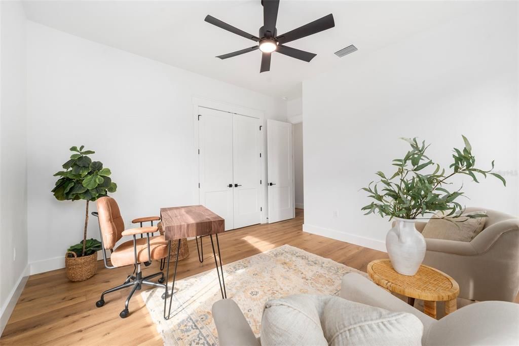 For Sale: $1,795,000 (4 beds, 3 baths, 3913 Square Feet)