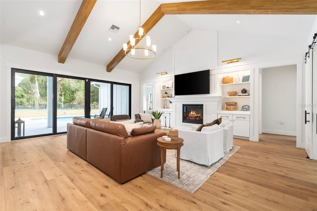 For Sale: $1,795,000 (4 beds, 3 baths, 3913 Square Feet)