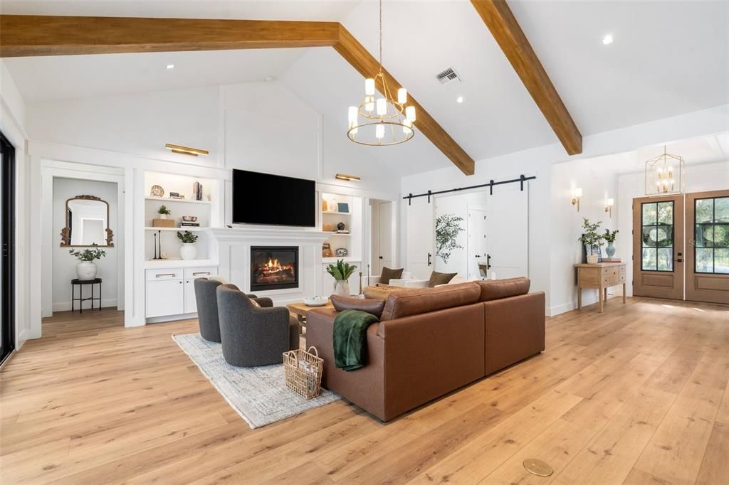 For Sale: $1,795,000 (4 beds, 3 baths, 3913 Square Feet)