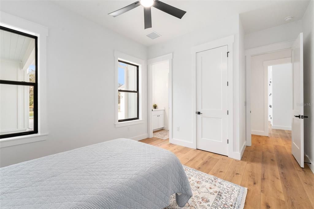 For Sale: $1,795,000 (4 beds, 3 baths, 3913 Square Feet)