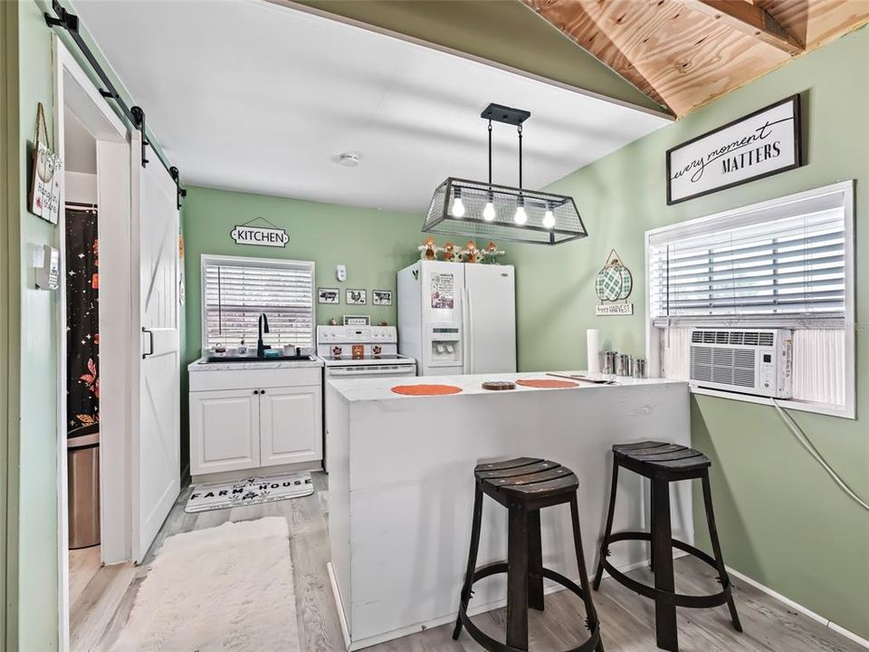 For Sale: $850,000 (5 beds, 3 baths, 3528 Square Feet)