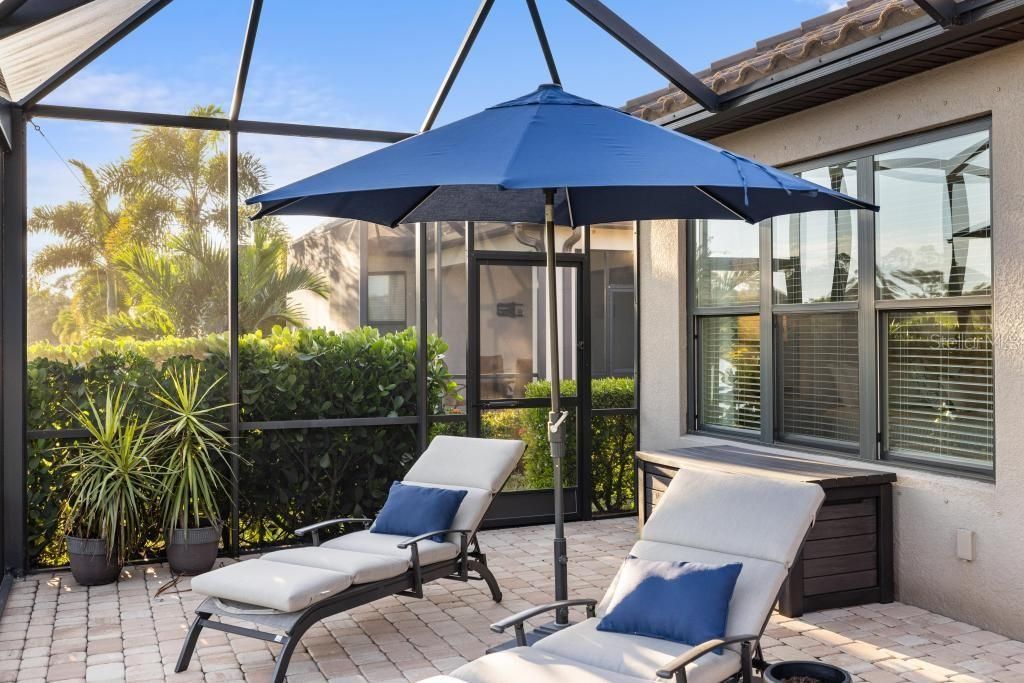 Activo con contrato: $749,000 (3 camas, 2 baños, 1918 Pies cuadrados)