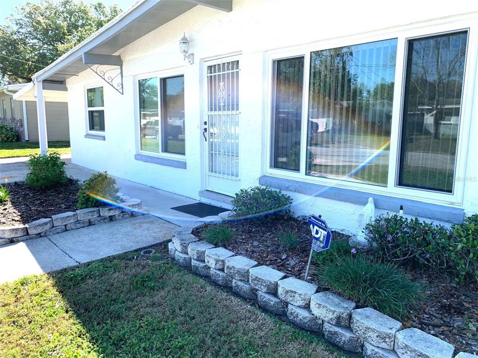 В аренду: $2,000 (3 спален, 1 ванн, 1053 Квадратных фут)