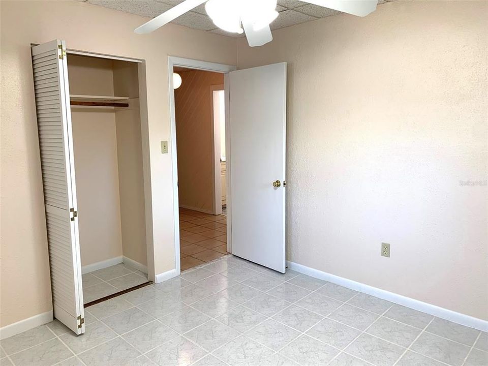 В аренду: $2,000 (3 спален, 1 ванн, 1053 Квадратных фут)