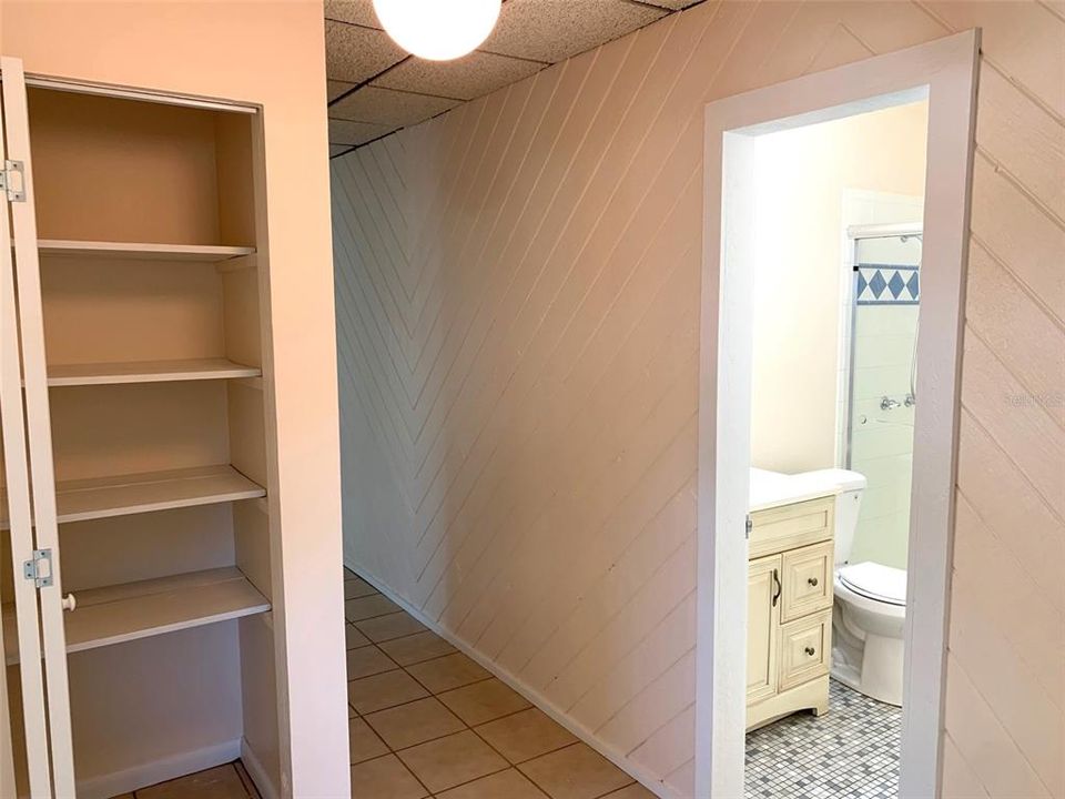 В аренду: $2,000 (3 спален, 1 ванн, 1053 Квадратных фут)