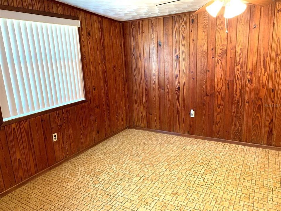 В аренду: $2,000 (3 спален, 1 ванн, 1053 Квадратных фут)