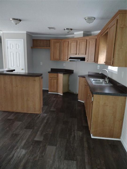 For Sale: $225,000 (3 beds, 2 baths, 1120 Square Feet)