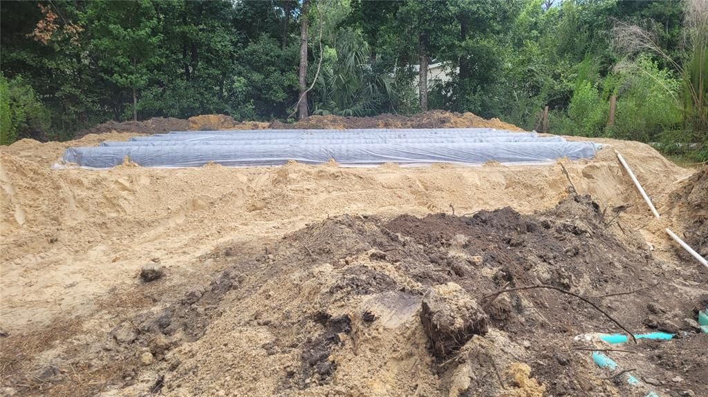 For Sale: $225,000 (3 beds, 2 baths, 1120 Square Feet)