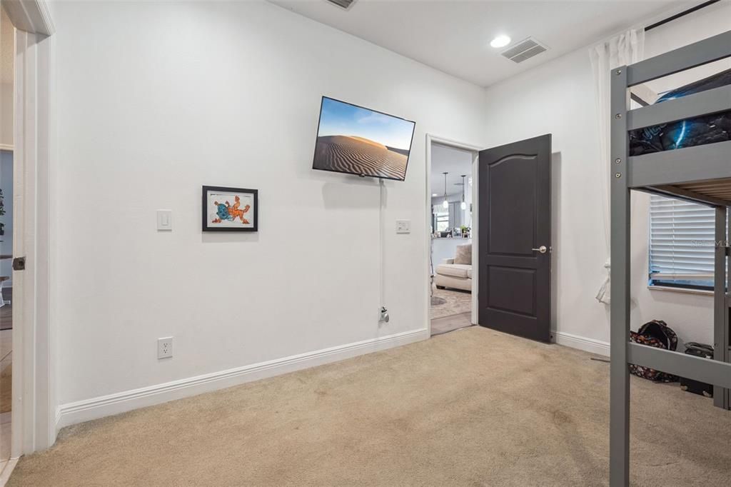 For Sale: $744,999 (4 beds, 2 baths, 3593 Square Feet)