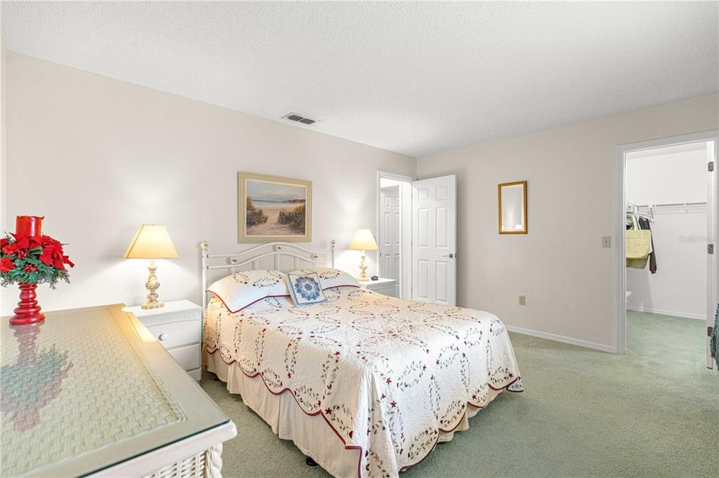 На продажу: $234,000 (2 спален, 2 ванн, 1473 Квадратных фут)