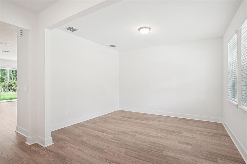 For Sale: $506,990 (5 beds, 4 baths, 3000 Square Feet)