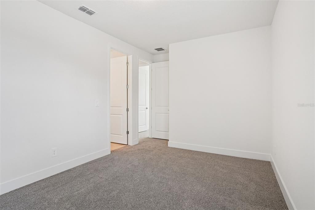 For Sale: $506,990 (5 beds, 4 baths, 3000 Square Feet)