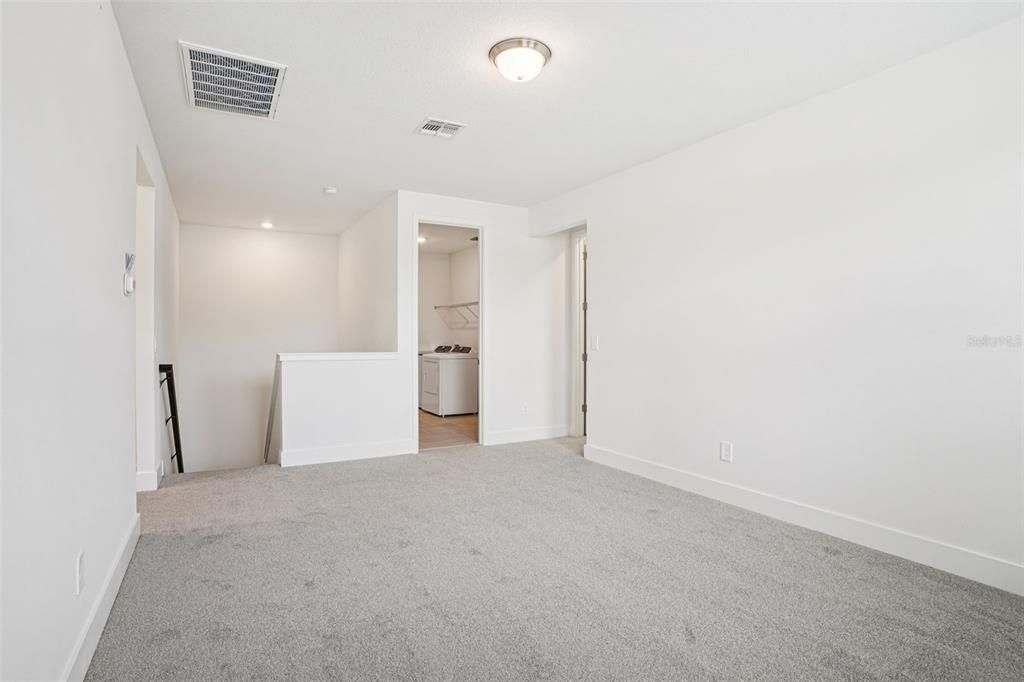 For Sale: $506,990 (5 beds, 4 baths, 3000 Square Feet)