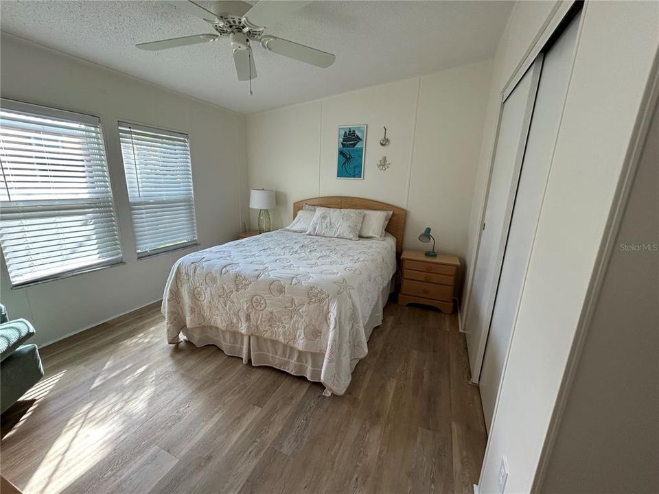 For Sale: $275,000 (3 beds, 2 baths, 1810 Square Feet)