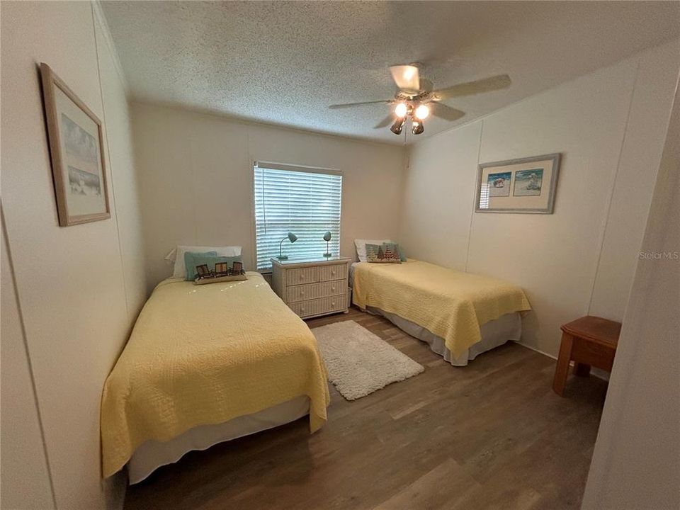 For Sale: $275,000 (3 beds, 2 baths, 1810 Square Feet)