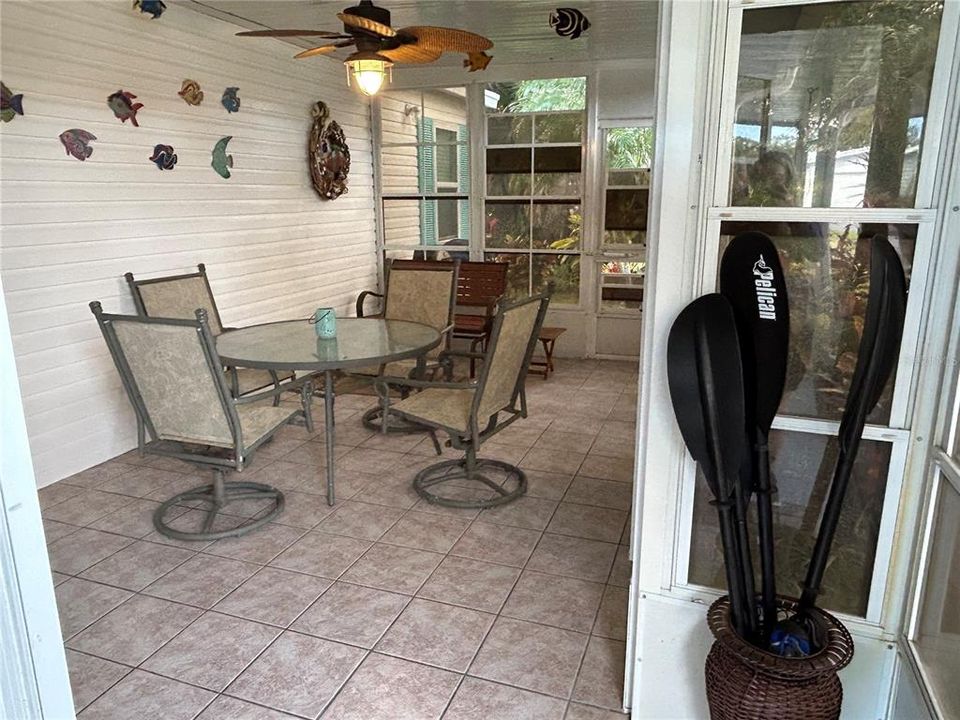 For Sale: $275,000 (3 beds, 2 baths, 1810 Square Feet)