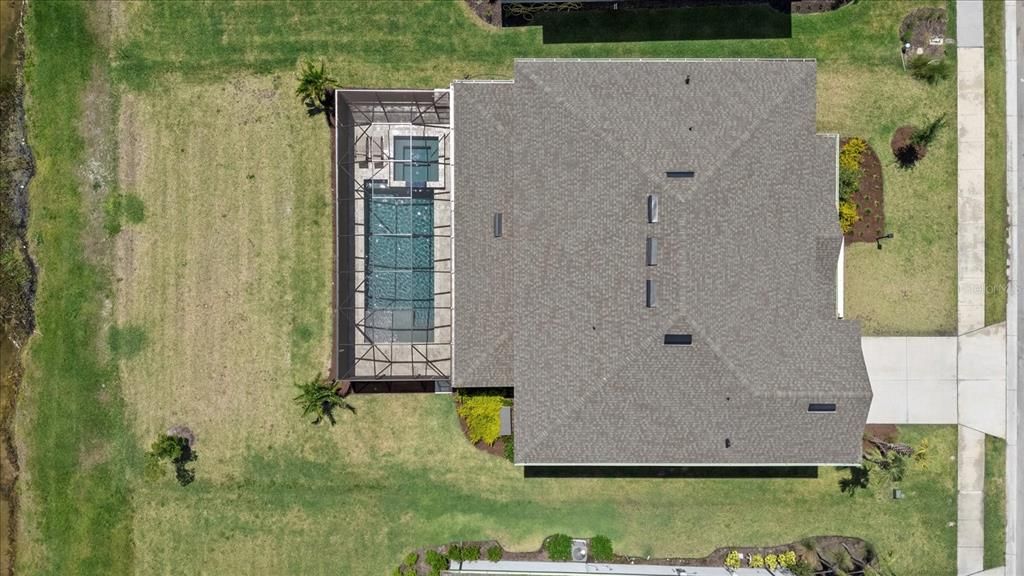 Active With Contract: $1,175,000 (7 beds, 4 baths, 4838 Square Feet)