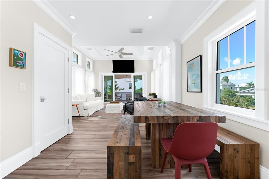 En Venta: $2,250,000 (4 camas, 3 baños, 2971 Pies cuadrados)