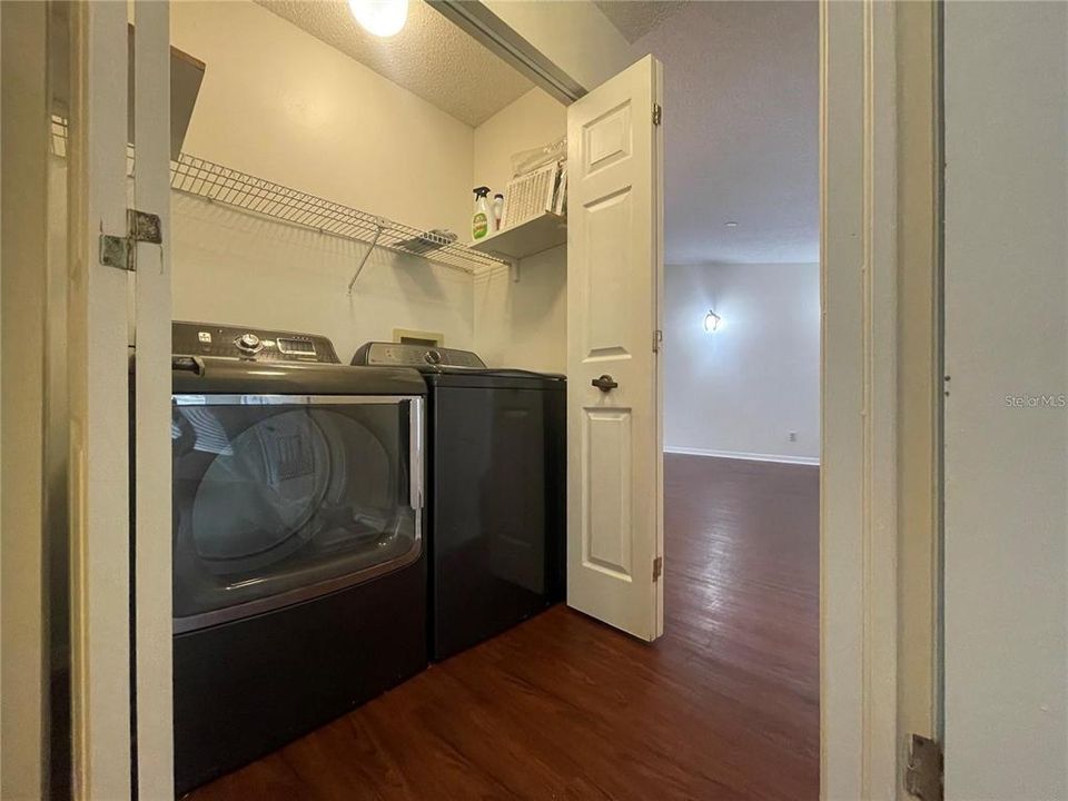 For Rent: $2,000 (2 beds, 2 baths, 1166 Square Feet)