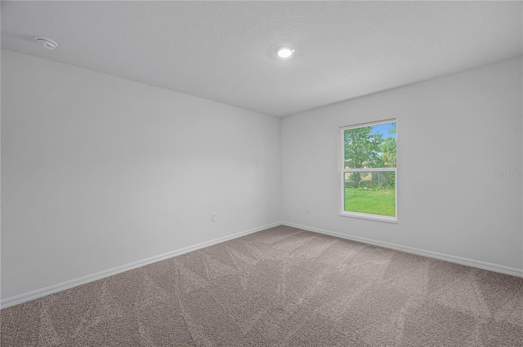 For Sale: $264,900 (3 beds, 2 baths, 1401 Square Feet)