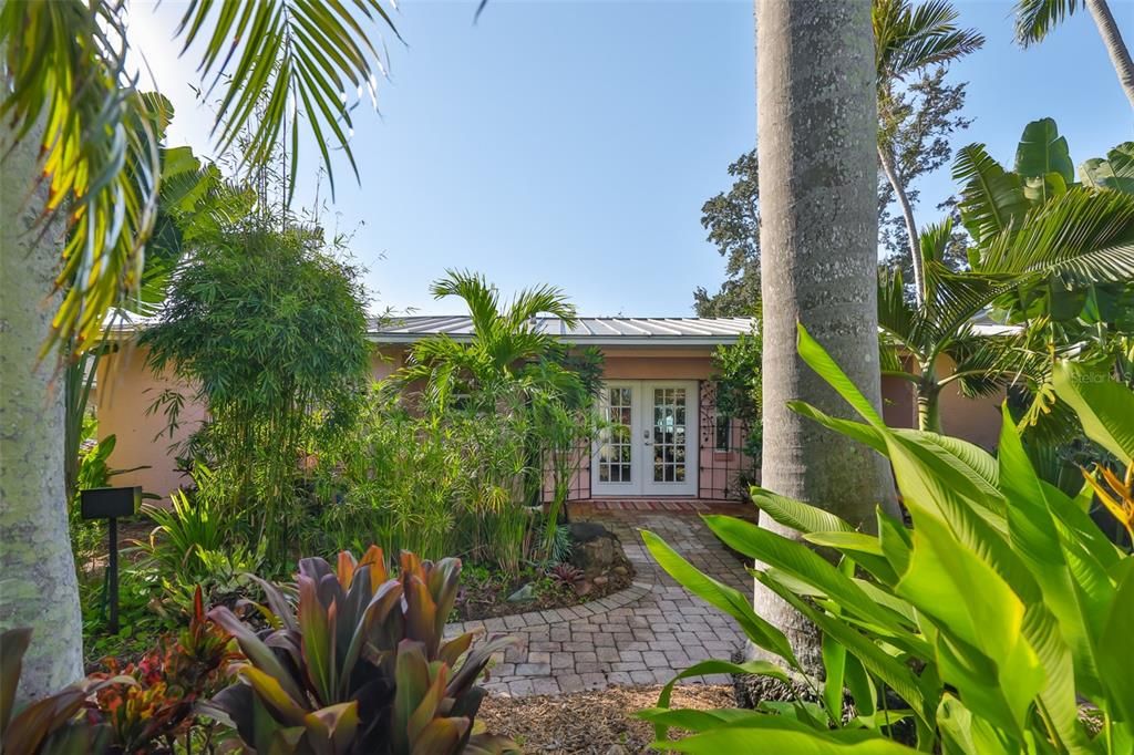 En Venta: $1,799,000 (3 camas, 3 baños, 2178 Pies cuadrados)