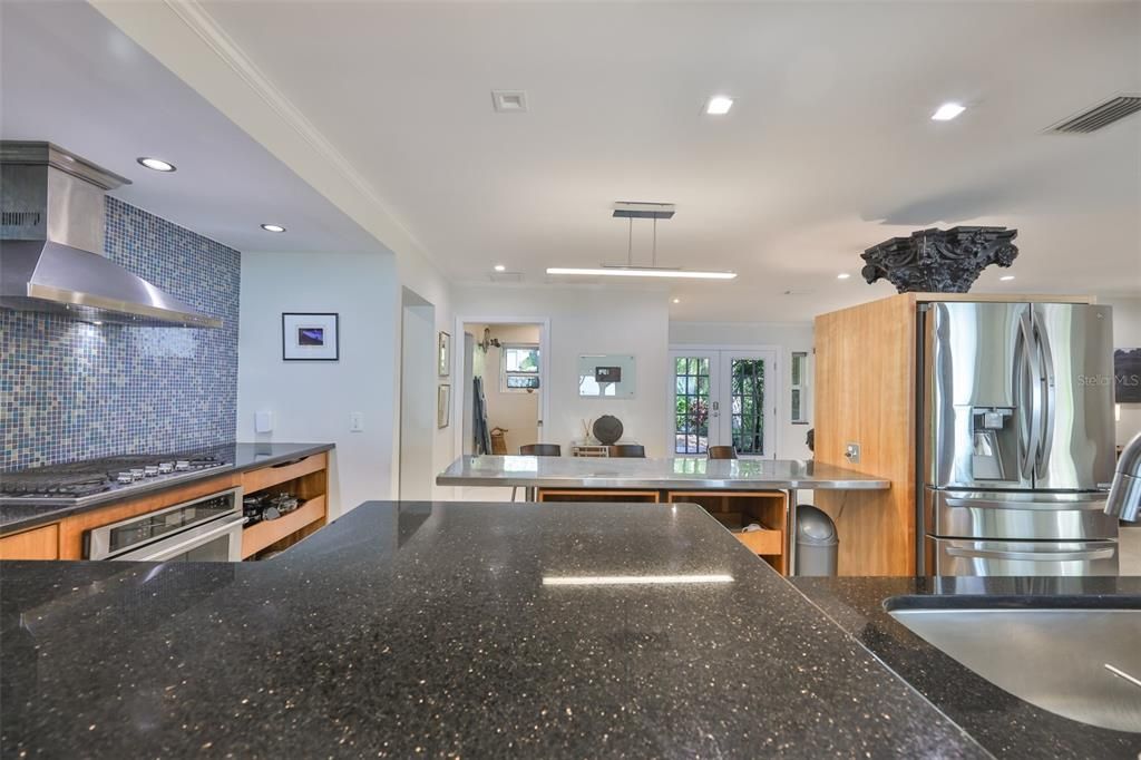 En Venta: $1,799,000 (3 camas, 3 baños, 2178 Pies cuadrados)