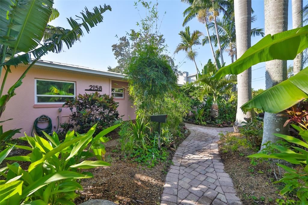 En Venta: $1,799,000 (3 camas, 3 baños, 2178 Pies cuadrados)