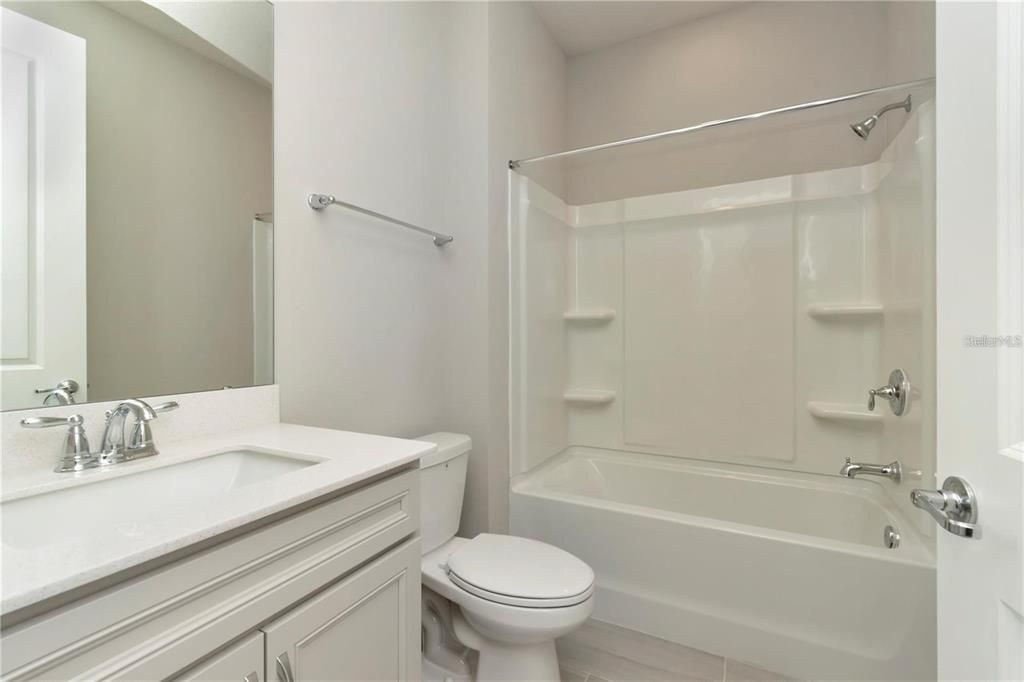 En Venta: $499,900 (3 camas, 2 baños, 2056 Pies cuadrados)