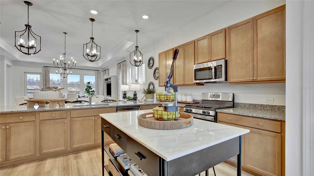 待售: $417,990 (2 贝兹, 2 浴室, 1668 平方英尺)