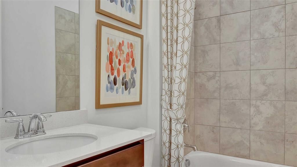 待售: $417,990 (2 贝兹, 2 浴室, 1668 平方英尺)